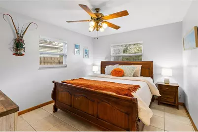 9717 54th Avenue N, Saint Petersburg, FL 33708 - Photo 18