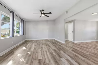 7198 121st Way, Seminole, FL 33772 - Photo 4