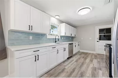 7198 121st Way, Seminole, FL 33772 - Photo 8