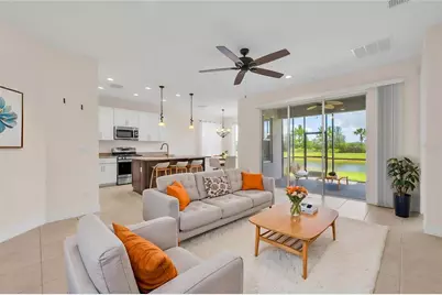 15433 Santa Pola Drive, Wimauma, FL 33598 - Photo 4