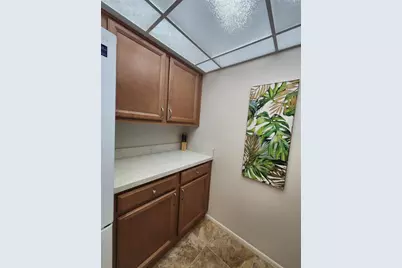 2132 Lakewood Club Drive S #8B, Saint Petersburg, FL 33712 - Photo 24