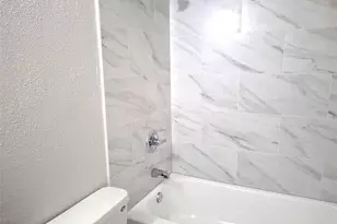 11528 107th Ave, Largo, FL 33778 - Photo 18