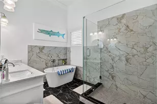 5601 Bayshore Blvd, Tampa, FL 33611 - Photo 42