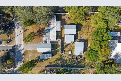 2910 E 147th Avenue, Lutz, FL 33559 - Photo 2