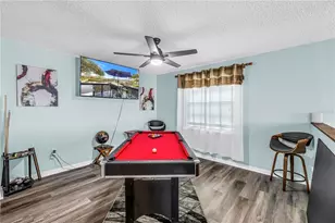 9049 Antigua Dr, Seminole, FL 33777 - Photo 24