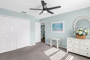 9049 Antigua Dr, Seminole, FL 33777 - Photo 44