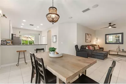 19204 Weymouth Drive, Land O Lakes, FL 34638 - Photo 8