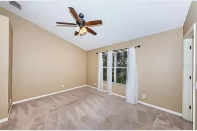 605 Vallance Way NE, Saint Petersburg, FL 33716 - Photo 24