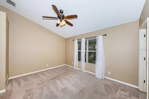 605 Vallance Way NE, Saint Petersburg, FL 33716 - Photo 24