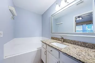 605 Vallance Way NE, Saint Petersburg, FL 33716 - Photo 26