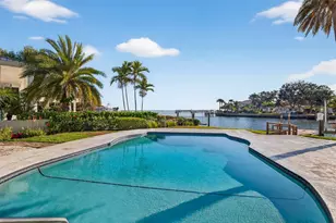 1323 Snell Harbor Dr NE, Saint Petersburg, FL 33704 - Photo 18