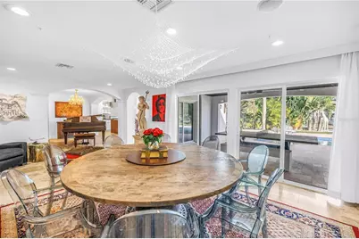 145 Bay Point Drive NE, Saint Petersburg, FL 33704 - Photo 12