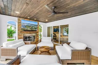 145 Bay Point Drive NE, Saint Petersburg, FL 33704 - Photo 34