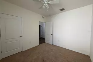 10212 Hawk Storm Ave, Tampa, FL 33610 - Photo 16