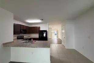 10212 Hawk Storm Ave, Tampa, FL 33610 - Photo 4