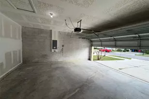 10212 Hawk Storm Ave, Tampa, FL 33610 - Photo 20