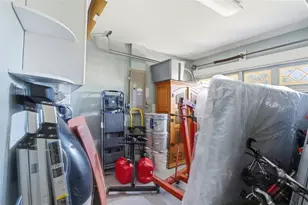 391 Wood Bridge Ave, Tarpon Springs, FL 34689 - Photo 48