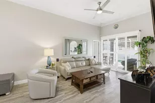 391 Wood Bridge Ave, Tarpon Springs, FL 34689 - Photo 10