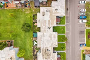 2834 Somerset Park Dr, Tampa, FL 33613 - Photo 24