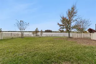 19543 Long Lake Ranch Blvd, Lutz, FL 33558 - Photo 36