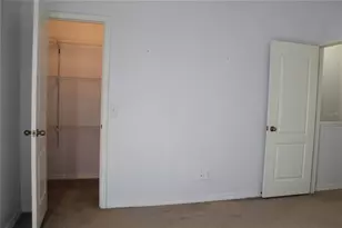 16320 Swan View Cir, Odessa, FL 33556 - Photo 12