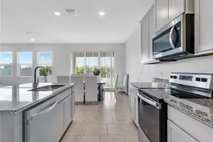 16792 Glacier Bay Loop, Wimauma, FL 33598 - Photo 14