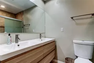 5760 71st St N, Saint Petersburg, FL 33709 - Photo 36