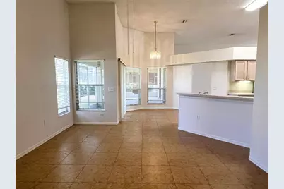 9007 Westbay Boulevard, Tampa, FL 33615 - Photo 6