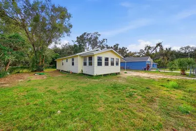 37236 Poinsettia Avenue, Dade City, FL 33525 - Photo 2