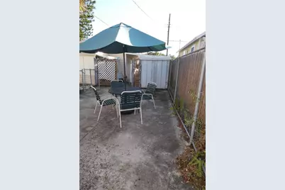210 43rd Avenue N, Saint Petersburg, FL 33703 - Photo 16