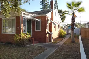 210 43rd Ave N, Saint Petersburg, FL 33703 - Photo 2
