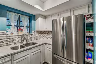 1710 Hammock Pine Blvd, Clearwater, FL 33761 - Photo 8