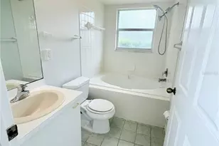 20 Emerald Bay Dr, Oldsmar, FL 34677 - Photo 14