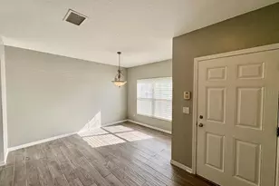 15619 Stable Run Dr, Spring Hill, FL 34610 - Photo 4