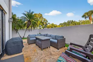 2918 W Gandy Blvd, Tampa, FL 33611 - Photo 20