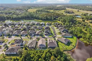 2624 Kenchester Loop, Wesley Chapel, FL 33543 - Photo 60