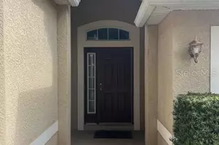 211 Westchester Hills Ln, Valrico, FL 33594 - Photo 4