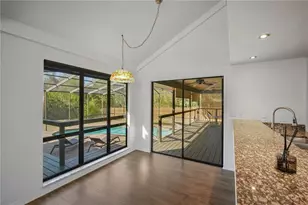 109 Holly Tree Ln, Brandon, FL 33511 - Photo 8