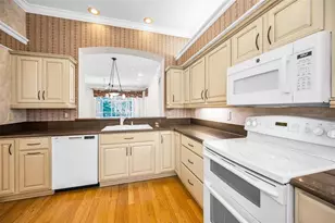 4738 Pebble Brook Dr, Oldsmar, FL 34677 - Photo 10