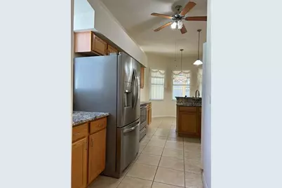 11204 Clear Oak Circle, New Port Richey, FL 34654 - Photo 4