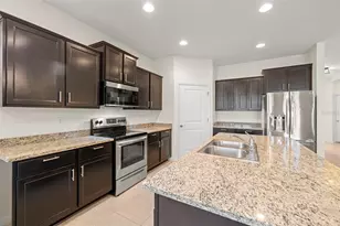 13562 Paddington Wy, Spring Hill, FL 34609 - Photo 10