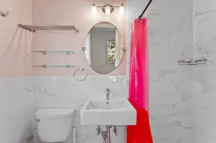 1645 15th St N, Saint Petersburg, FL 33704 - Photo 18