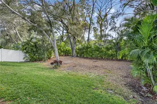 10435 Alcon Blue Dr, Riverview, FL 33578 - Photo 58