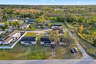 301 SW 3rd Terrace, Mulberry, FL 33860 - Photo 2