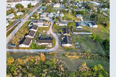 301 SW 3rd Terrace, Mulberry, FL 33860 - Photo 4