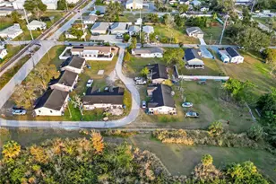 301 SW 3rd Terrace, Mulberry, FL 33860 - Photo 4