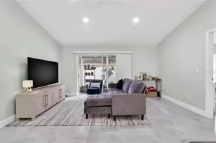 1484 Cairn Ct, Palm Harbor, FL 34683 - Photo 10