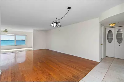 5980 Shore Boulevard S #701, Gulfport, FL 33707 - Photo 10