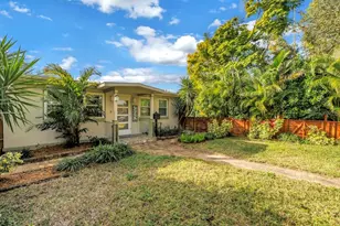 5344 1st Ave S, Saint Petersburg, FL 33707 - Photo 2