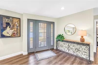 8261 28th Avenue N, Saint Petersburg, FL 33710 - Photo 6